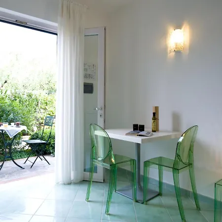 Aparthotel Oliveto A Mare - &