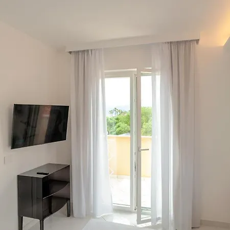 Oliveto A Mare - & Aparthotel *