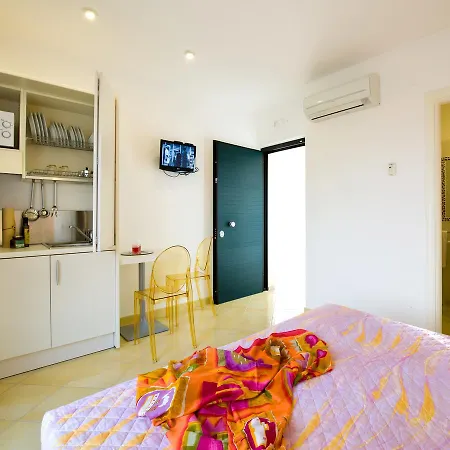 Aparthotel Oliveto A Mare - &