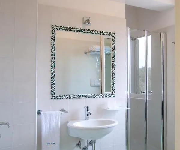 Oliveto A Mare - & Apartmanhotel 4*