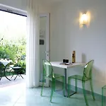 Lejlighedshotel Oliveto A Mare - &