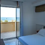 Oliveto A Mare - & Lejlighedshotel
