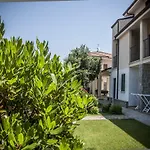 Oliveto A Mare - & 4*