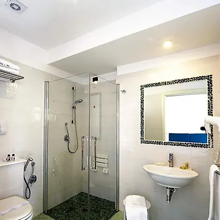 Oliveto A Mare - & Aparthotel 4*
