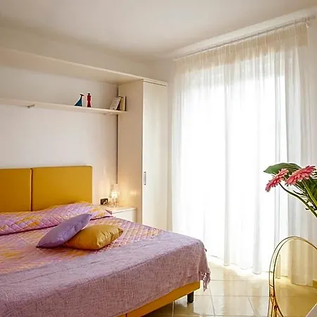 Oliveto A Mare - & 4*